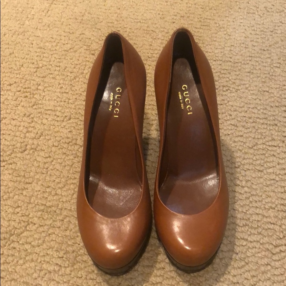 Gucci Platform heels, pumps, stilettos